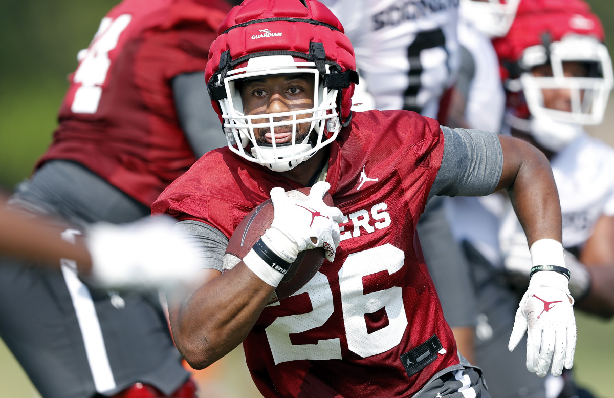 Kennedy Brooks Feeling Ahead of OU Return Sports Illustrated Oklahoma Sooners