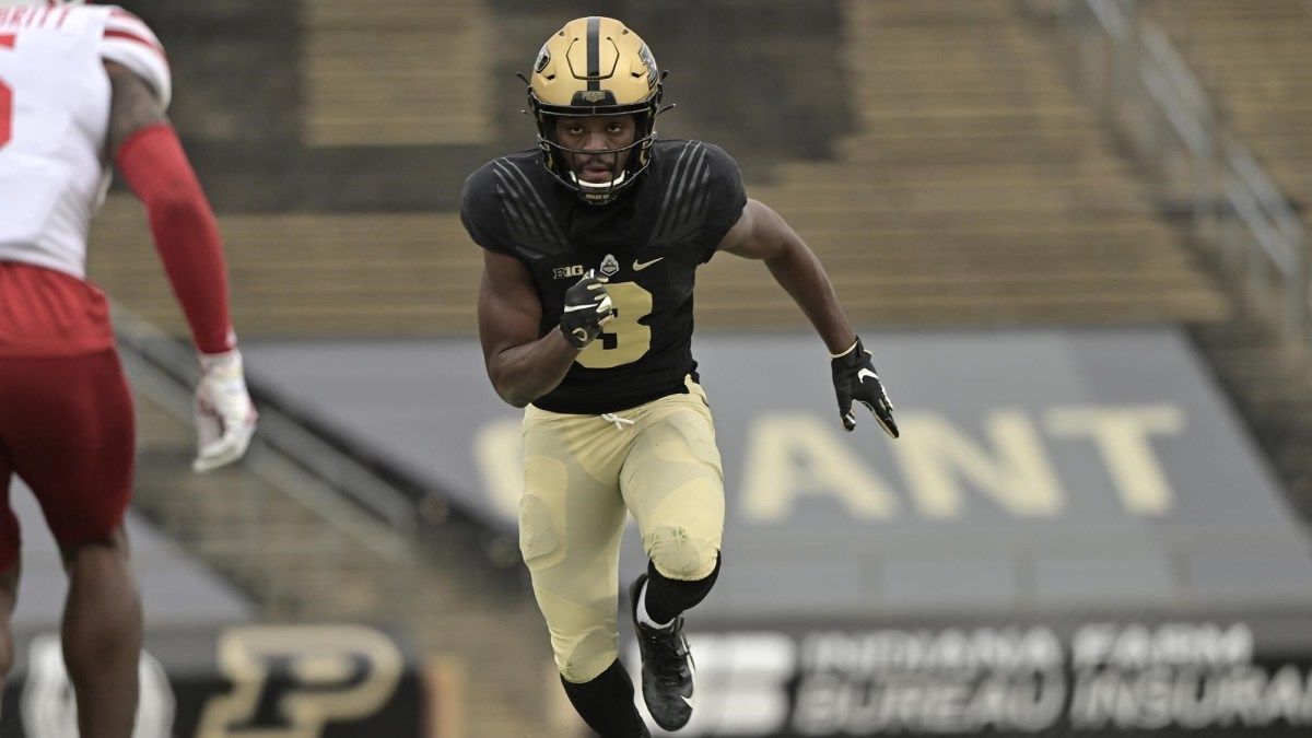 Wide receiver David Bell will be looking to help carry the offense this season.