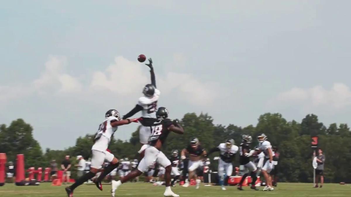 WATCH Atlanta Falcons' Cornerback Isaiah Oliver Makes Dazzling