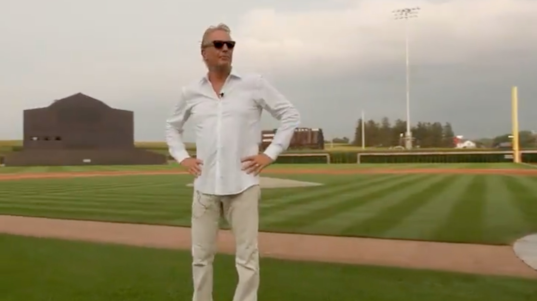 Field of Dreams: Kevin Costner plays catch before Yankees vs White Sox -  Sports Illustrated