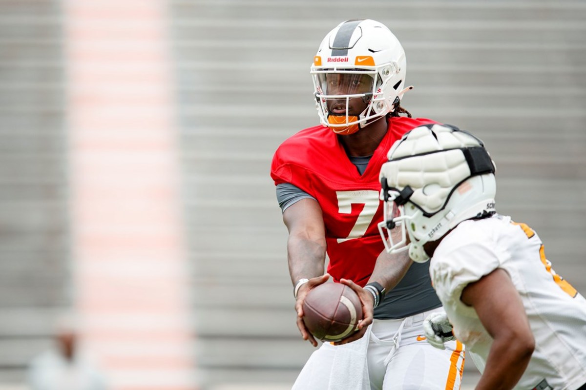 Look: Tennessee Releases First Depth Chart of 2021 Season - Sports