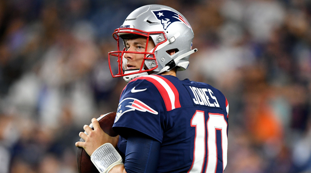 Patriots' Mac Jones looks comfortable in NFL preseason debut - Sports