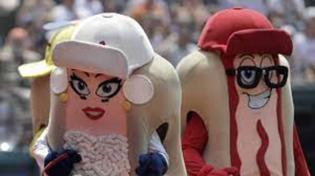PETA Starts a Petition For the Indians to Include a veggie dog mascot in Hot Dog Derby