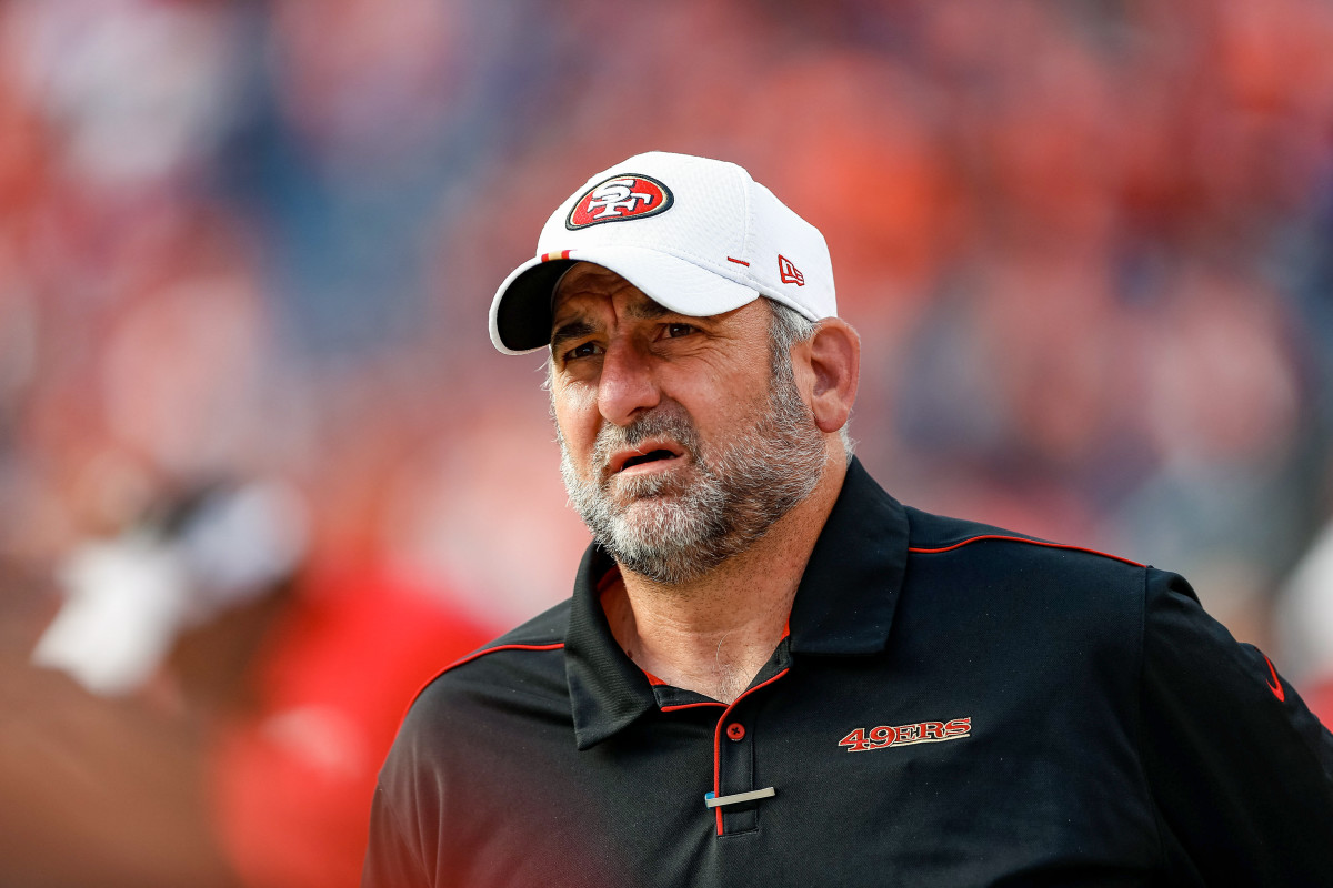 Offensive line coach John Benton, then of the 49ers