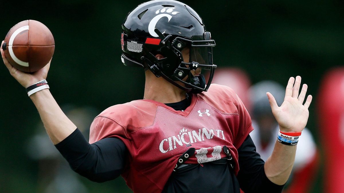 Cincinnati QB Desmond Ridder