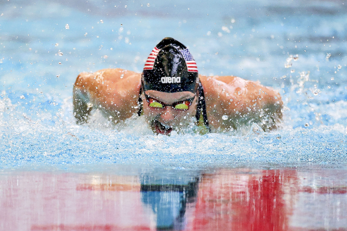 At the U.S. trials in Minneapolis, Long won her classification in the 100-meter breaststroke, the 100 backstroke and the 400 freestyle.