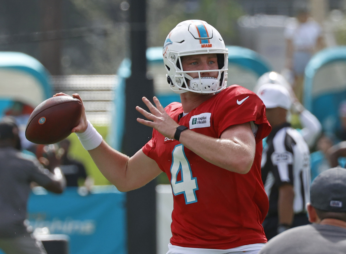 Monday Miami Dolphins Notebook: New (Old) QB in Town, Tryout Info, Gesicki and Griddy, and More