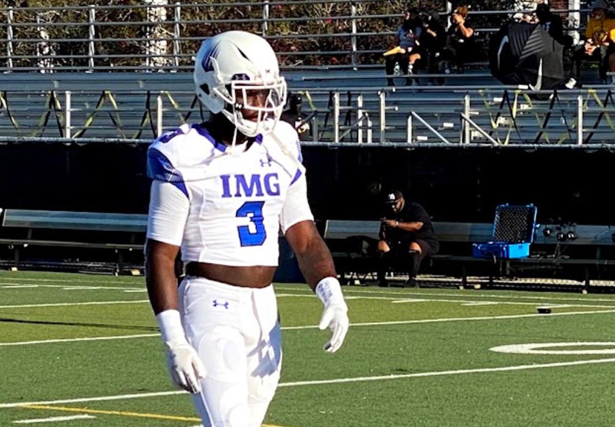 img-academy-football-roster-commits-2022-newspaper
