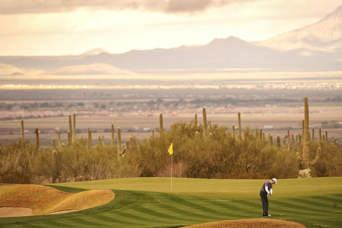 Tiger_Woods_Sports_Illustrated_00034