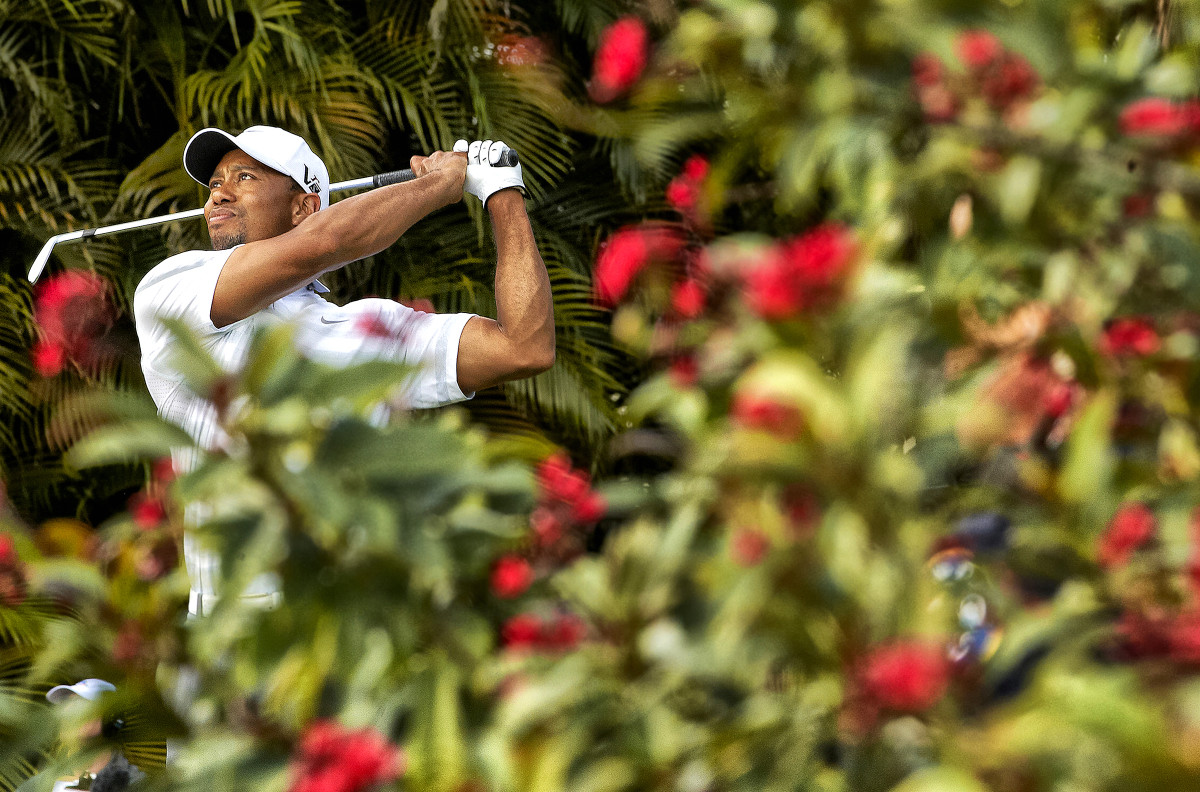 Tiger_Woods_Sports_Illustrated_00027