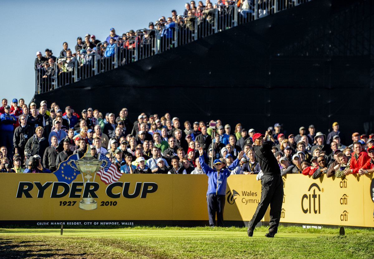 Tiger_Woods_Sports_Illustrated_00043