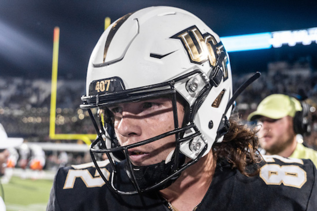 Alec Holler has been UCF's main tight end during the 2021 season.