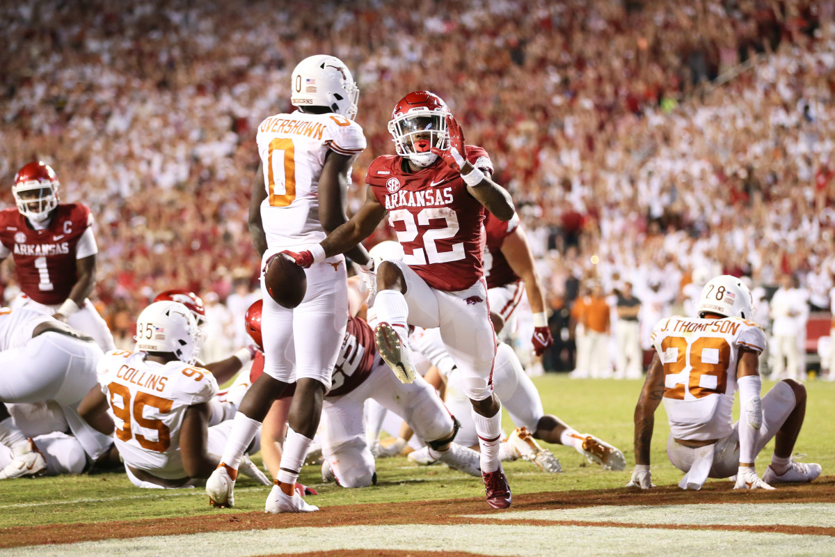 Texas Longhorns Defense Dominated in Embarrassing Loss to Arkansas ...