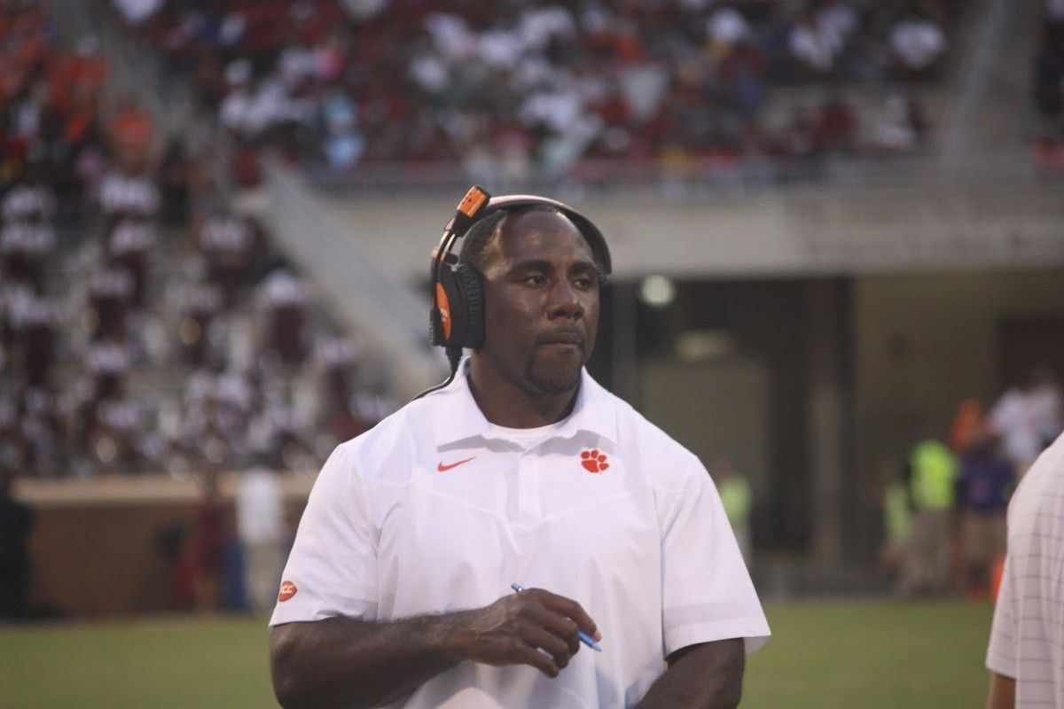 2022 RB Trevor Etienne Commits to Florida Over Clemson, LSU - Sports Illustrated Clemson Tigers News, Analysis and More - Vimarsana News