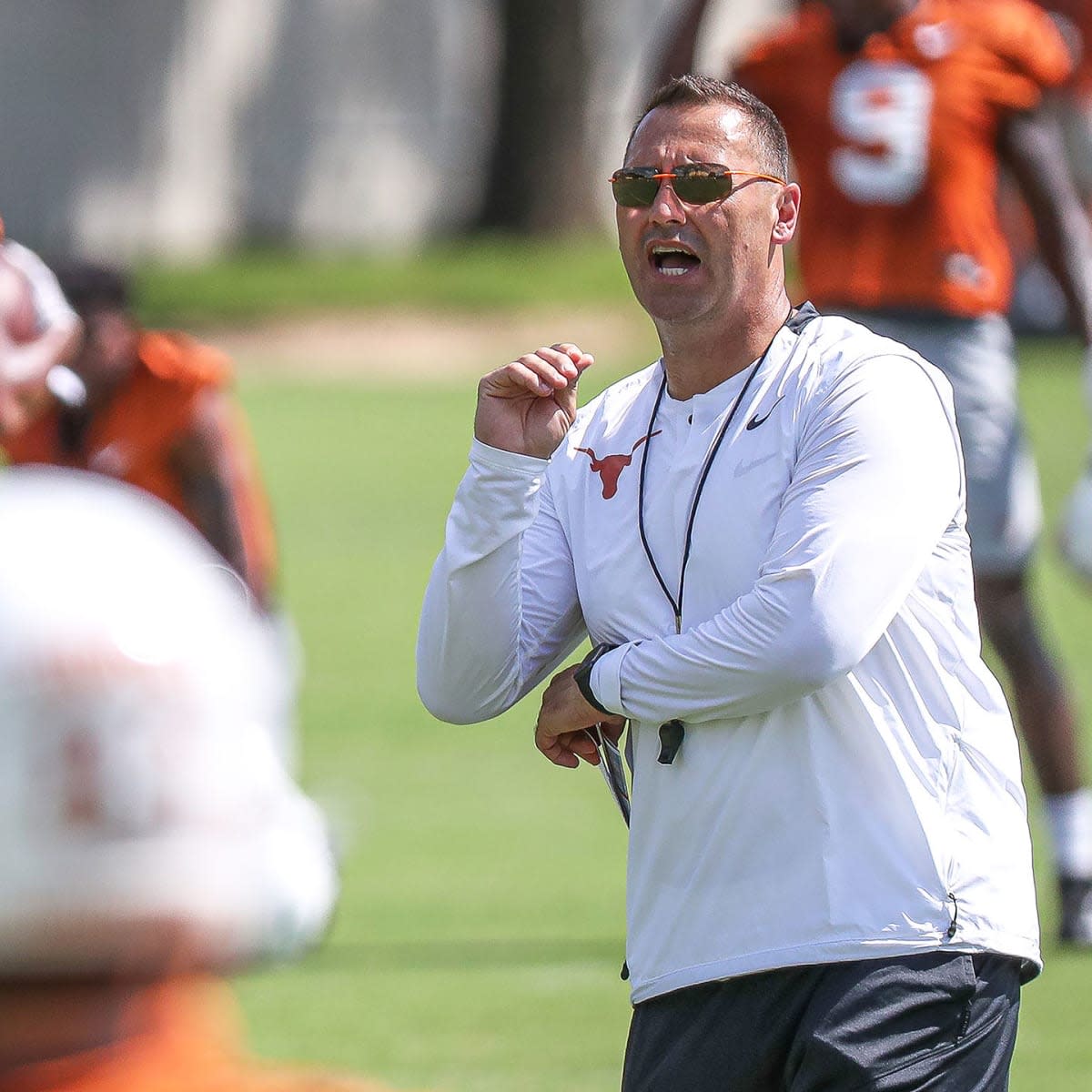 H2 For You Texas' Steve Sarkisian is the envy of few, not many
