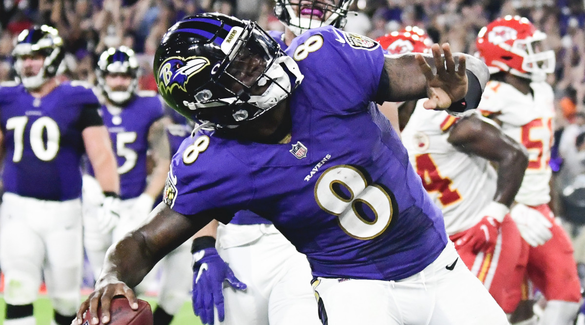 Lamar Jackson celebrates