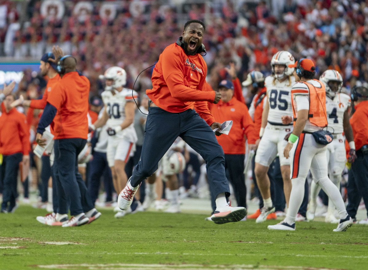Nov 26, 2022; Tuscaloosa, Alabama, USA; Auburn Tigers head coach Carnell Williams reacts after his team scores against theAlabama Crimson Tide at Bryant-Denny Stadium. Mandatory Credit: Marvin Gentry-USA TODAY Sports