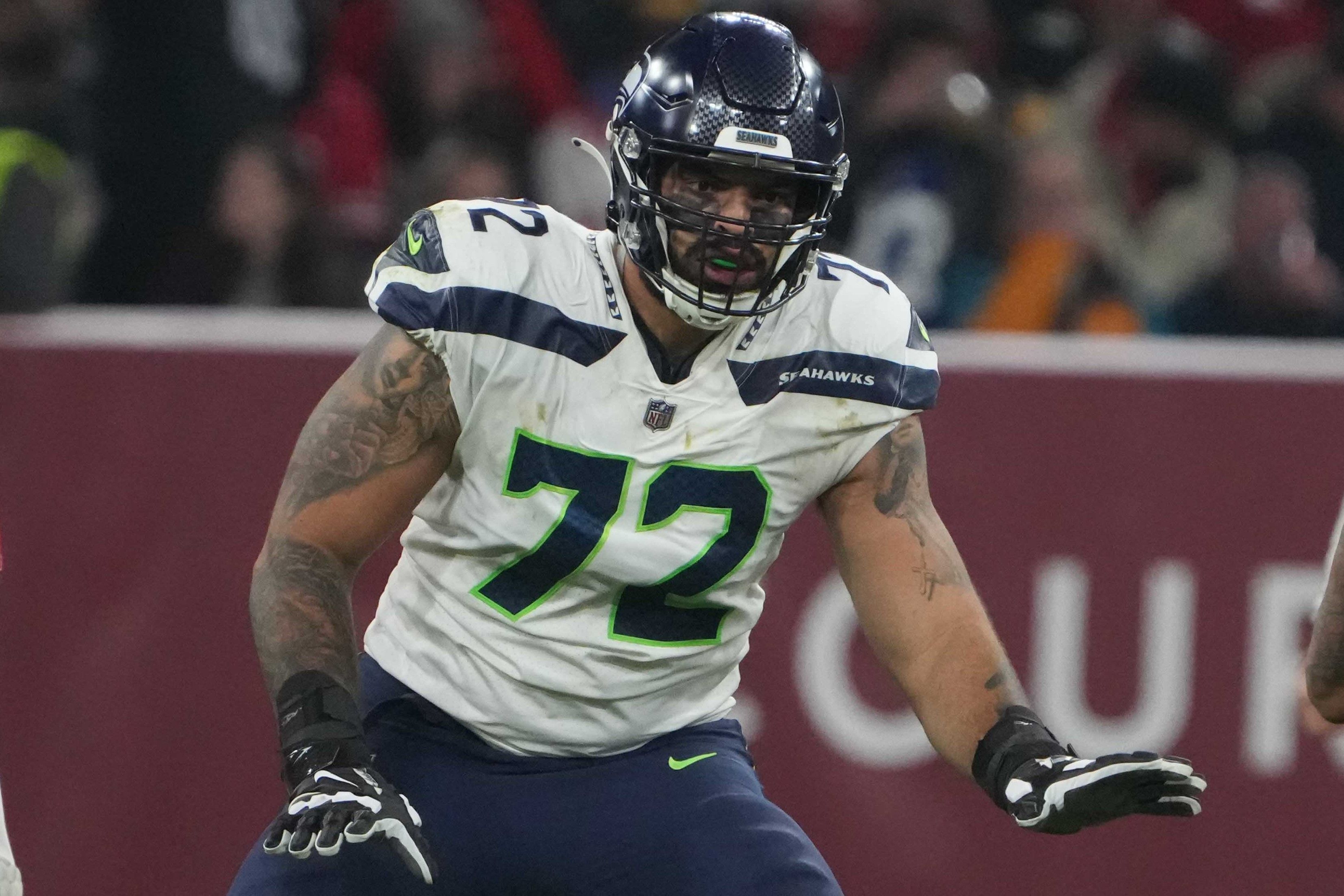 Abraham Lucas, Tre Brown Active For Seahawks vs. Raiders - Vimarsana News