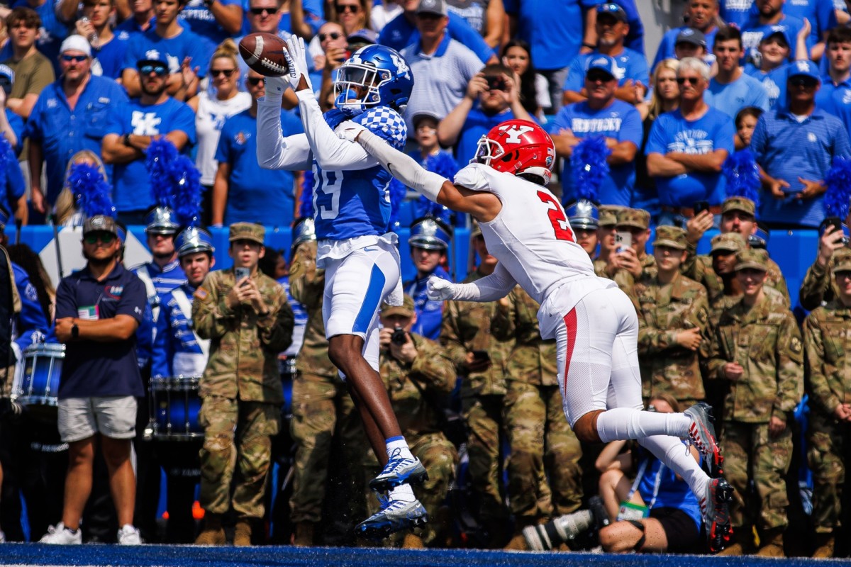 Two Kentucky Wide Receivers Hint at Entering Transfer Portal Sports
