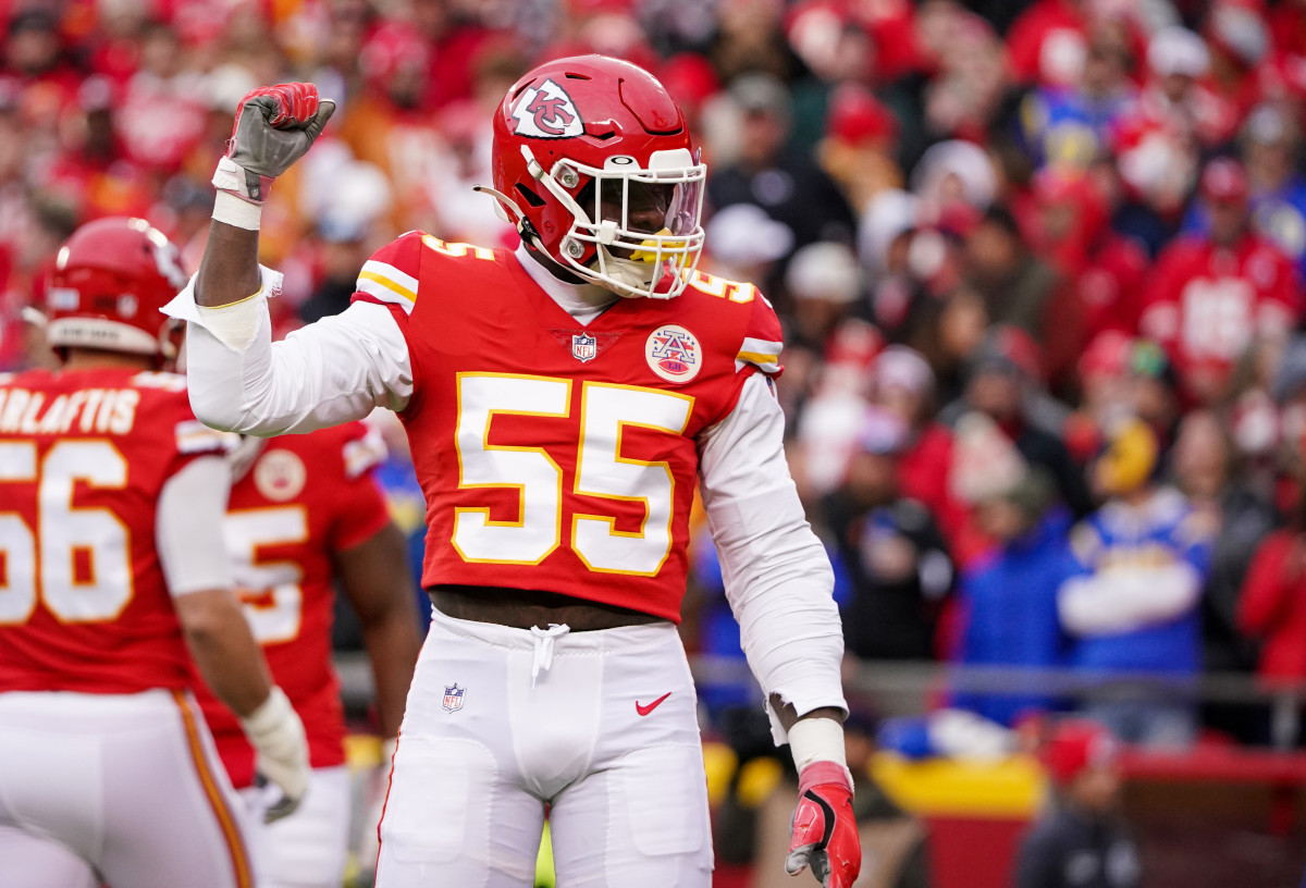 Nov 27, 2022; Kansas City, Missouri, USA; Kansas City Chiefs defensive end Frank Clark (55) celebrates after a play against the Los Angeles Rams during the first half at GEHA Field at Arrowhead Stadium. Mandatory Credit: Denny Medley-USA TODAY Sports