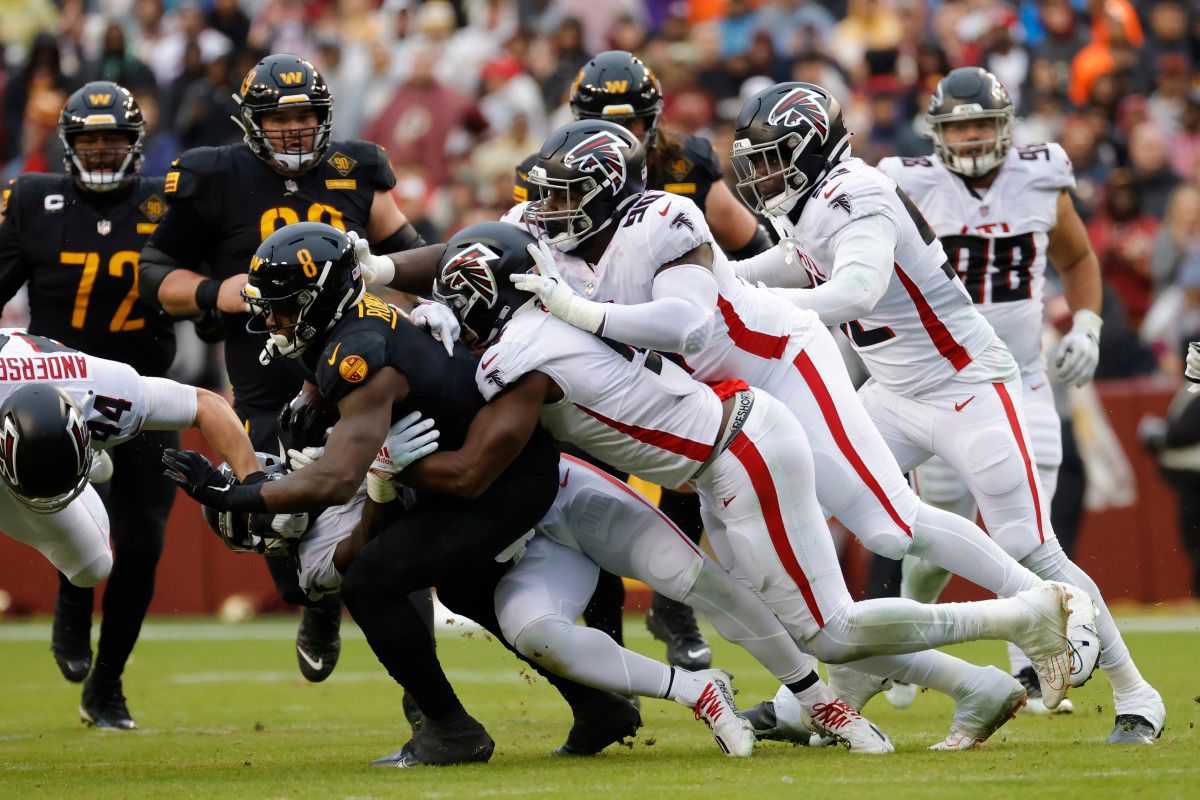 The Extra Point: Brian Robinson's Overshadowed Excellence - Vimarsana News