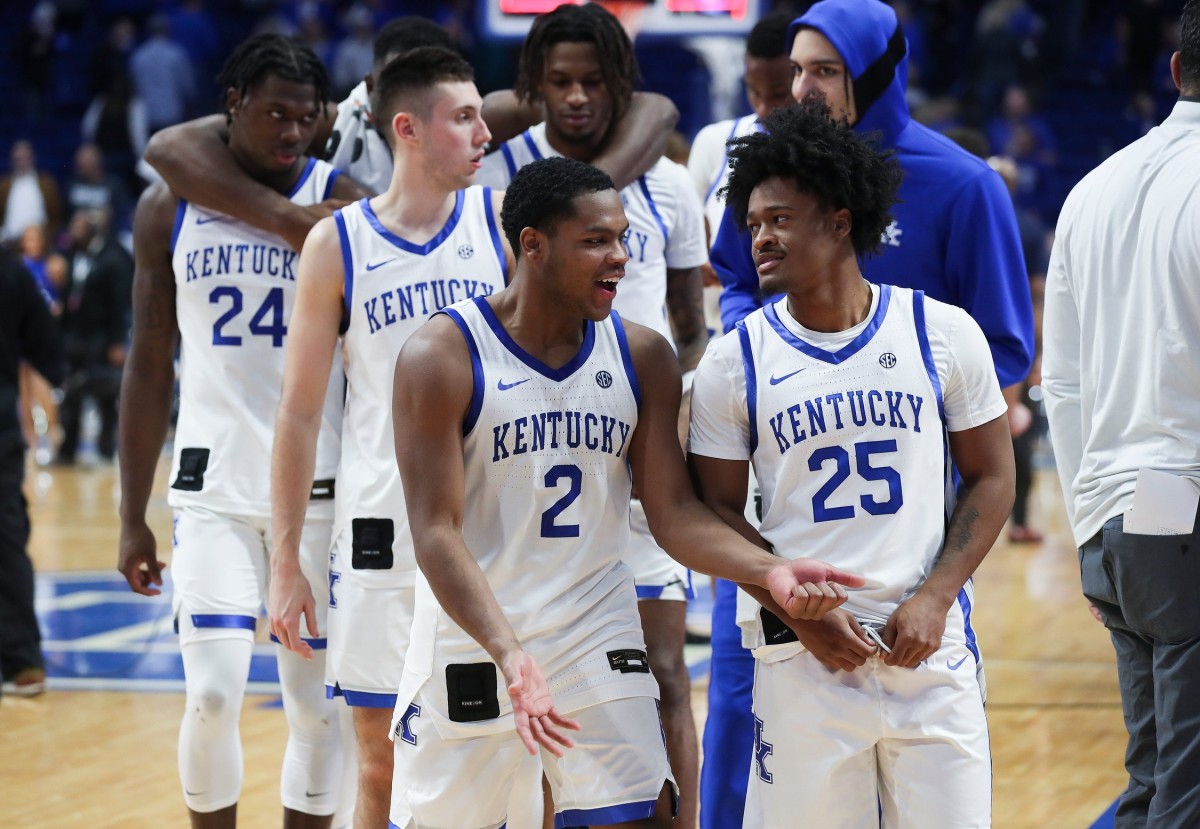Halftime thoughts: Kentucky tied 21-21 with Bellarmine in sleepy mode