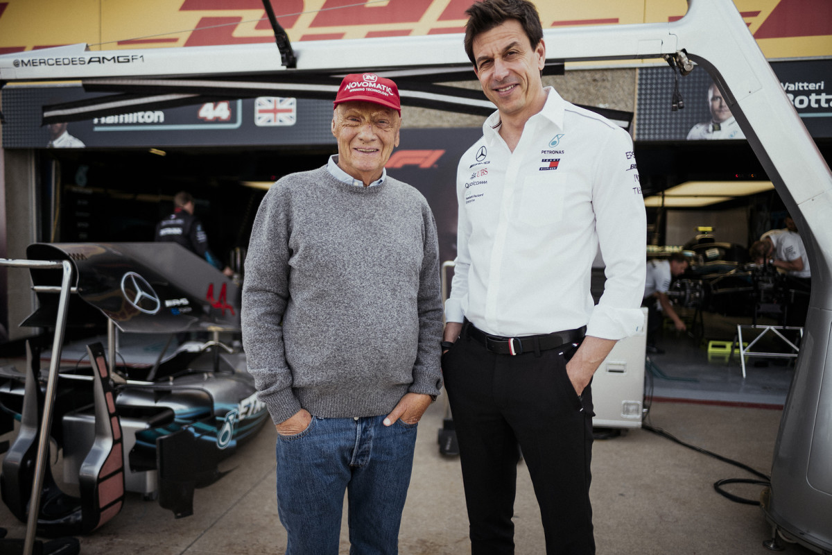 F1 News Mercedes Celebrates Niki Laudas Life with Special Tribute