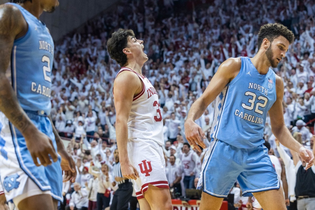 Nov 30, 2022; Indiana Hoosiers guard Trey Galloway (32) reacts to a made basket in the first half against the North Carolina Tar Heels at Simon Skjodt Assembly Hall.