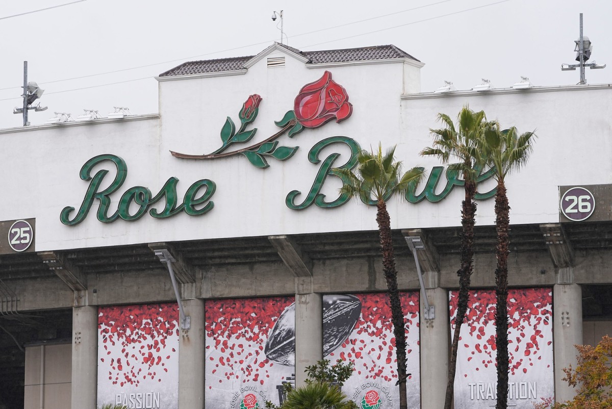 Hello 12-Team Playoff in 2024; Good-bye Rose Bowl Tradition