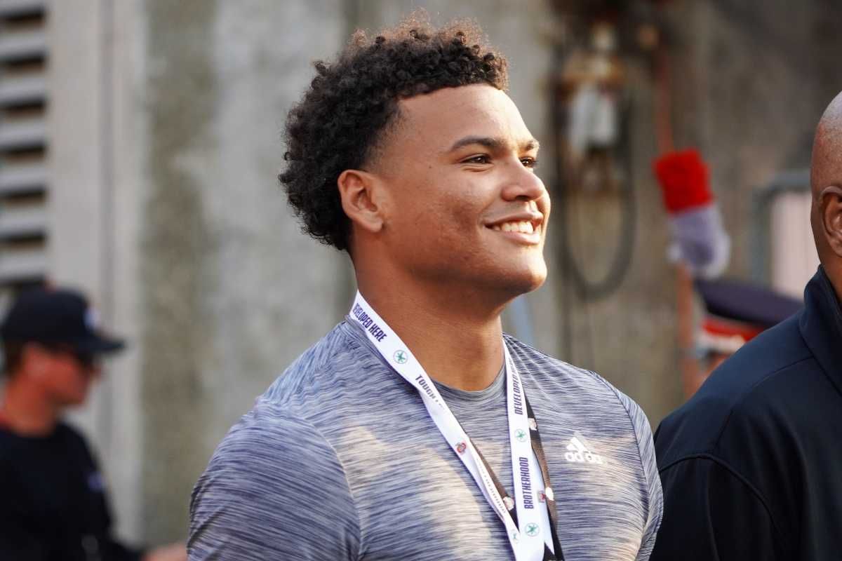 Recruiting Rundown: Can Alabama Hold on the Top Ranking? - Vimarsana News