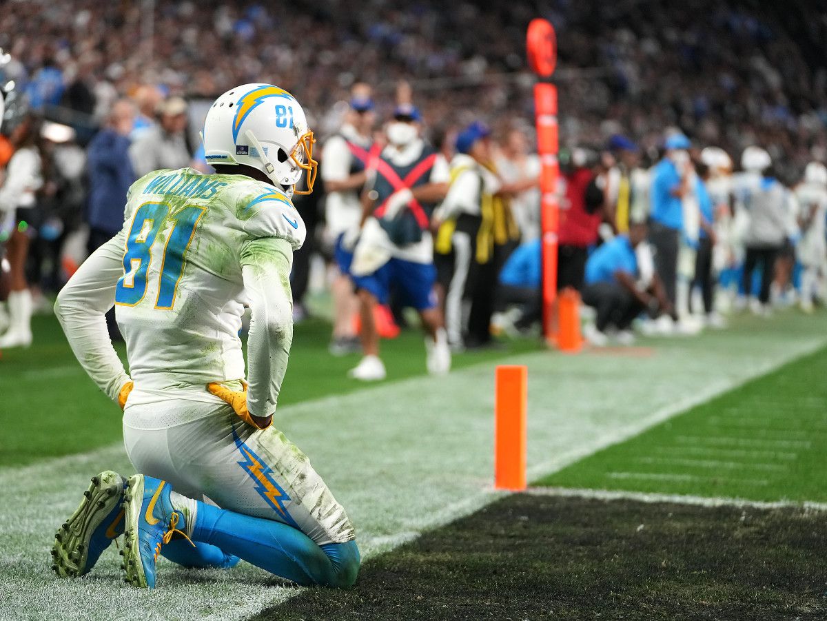 Los Angeles Chargers Offense to be Short-Handed in Week 13 Clash Against Las Vegas Raiders - Sports Illustrated Los Angeles Chargers News, Analysis and More - Vimarsana News