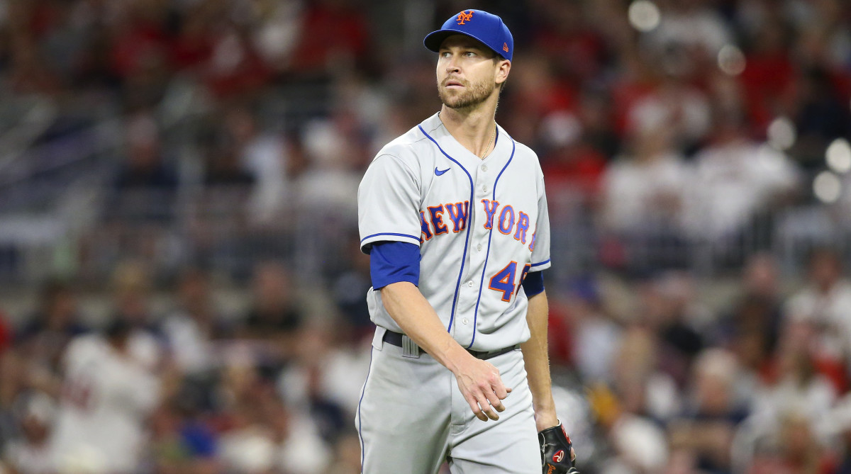 Rangers ace Jacob deGrom walks off the mound while he was with the Mets.