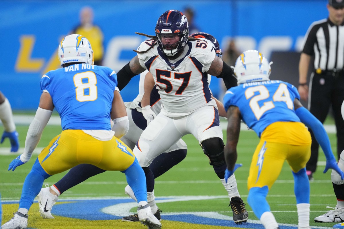 Denver Broncos guard Billy Turner (57) against the Los Angeles Chargers at SoFi Stadium. The Chargers defeated the Broncos 19-16 in overtime.