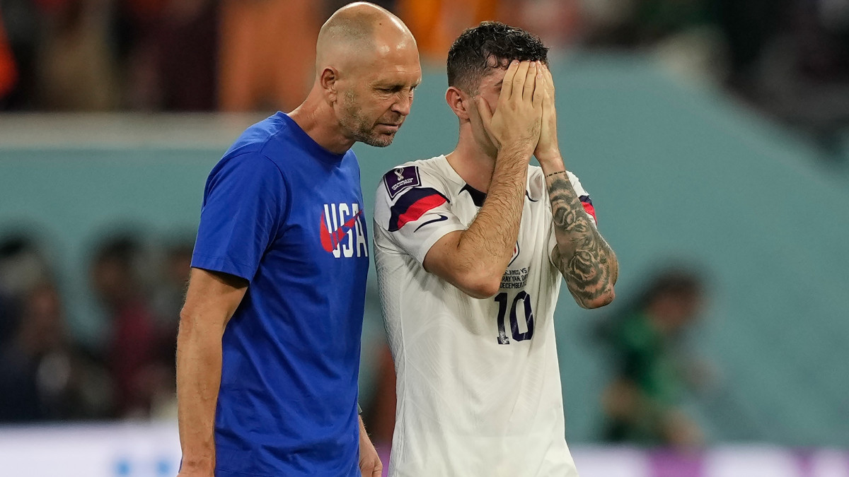 Gregg Berhalter and Christian Pulisic after the USMNT’s loss to the Netherlands