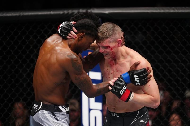 Stephen 'Wonderboy' Thompson Outduels Kevin Holland at UFC on ESPN 42 - Vimarsana News