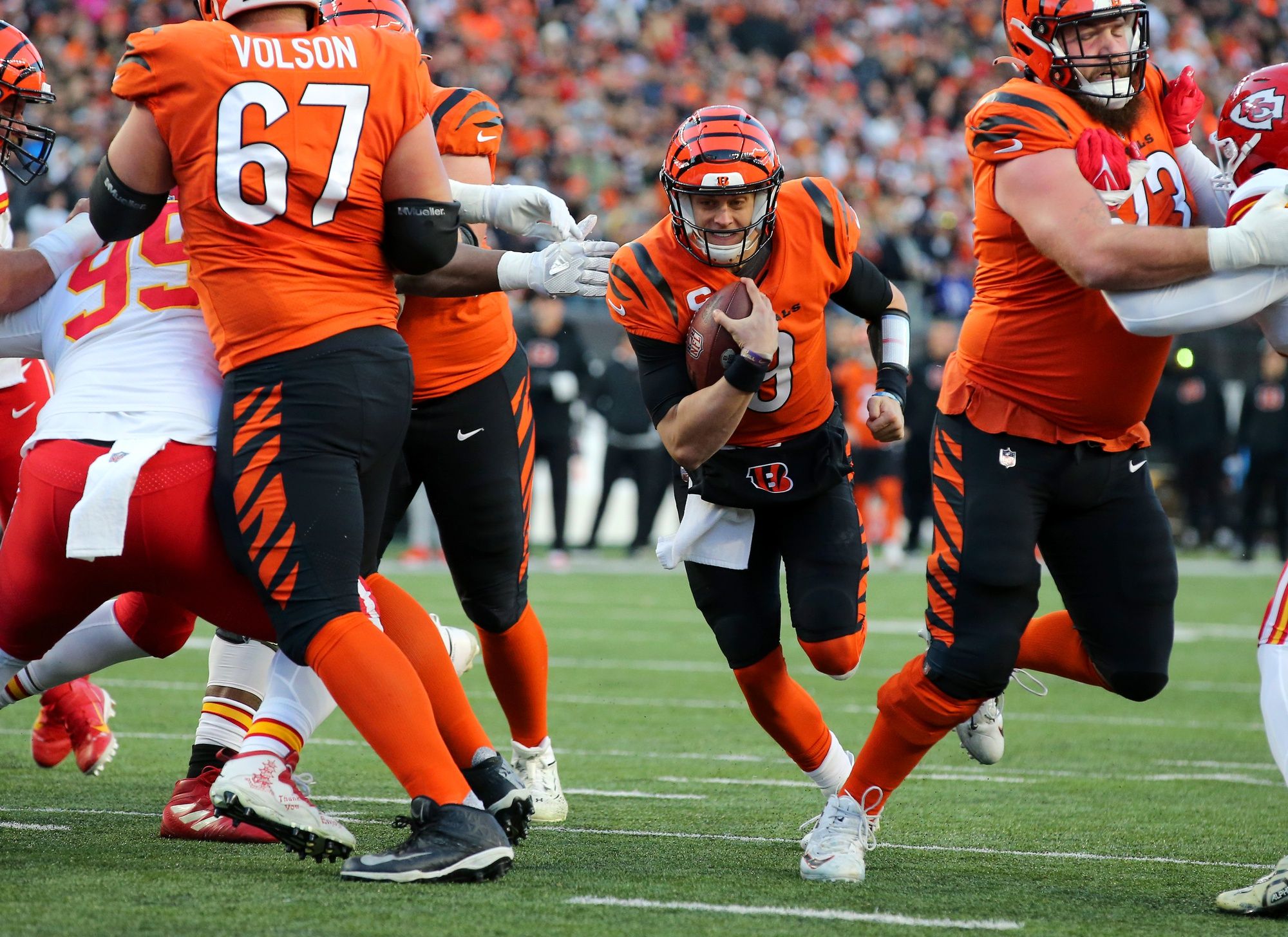 Betting Line Shifts Again, Kansas City Chiefs Favored Over Cincinnati Bengals in AFC