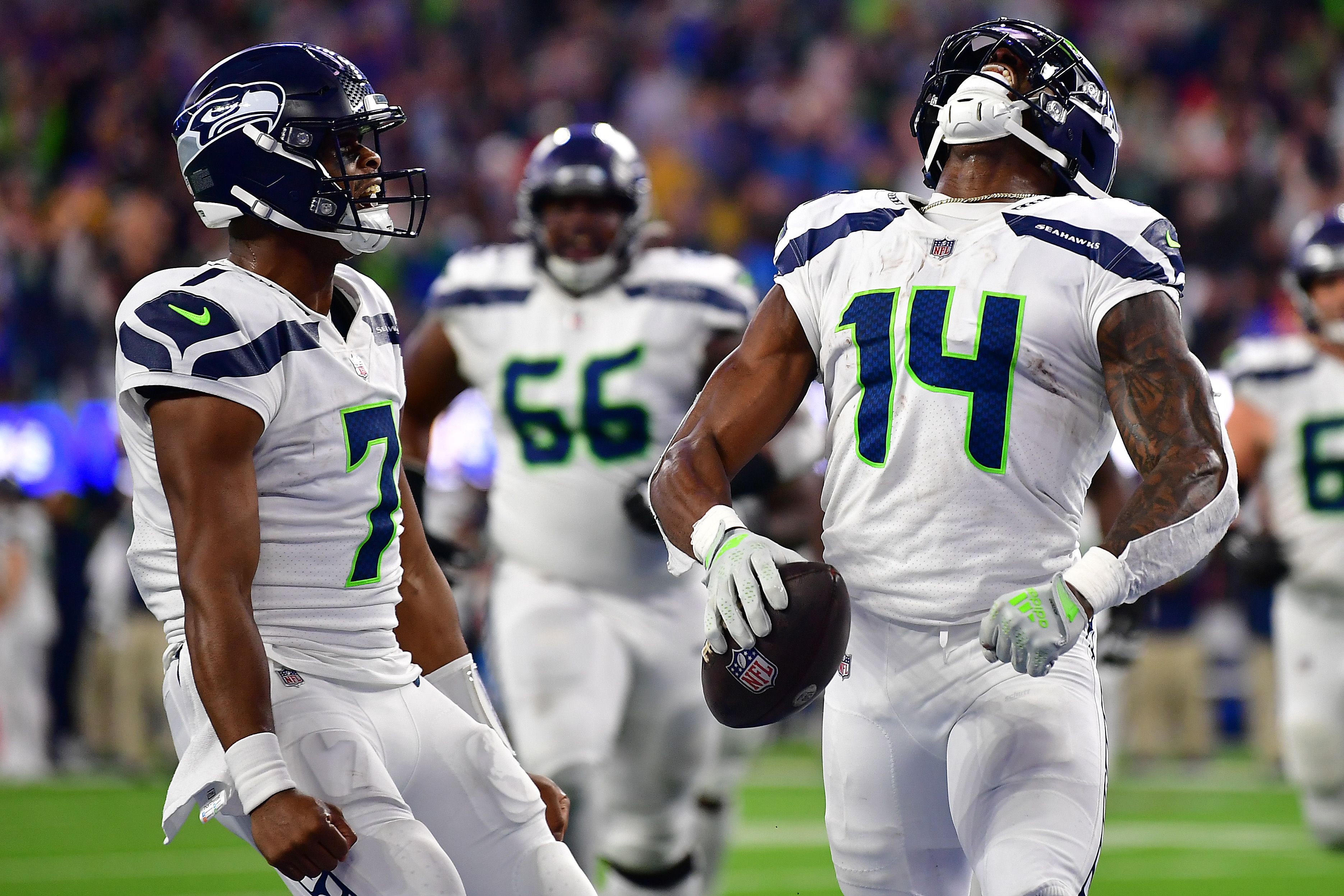 Geno Smith, Seattle Seahawks Outlast Depleted Los Angeles Rams in 27-23 Thriller - Sports Illustrated Seattle Seahawks News, Analysis and More - Vimarsana News