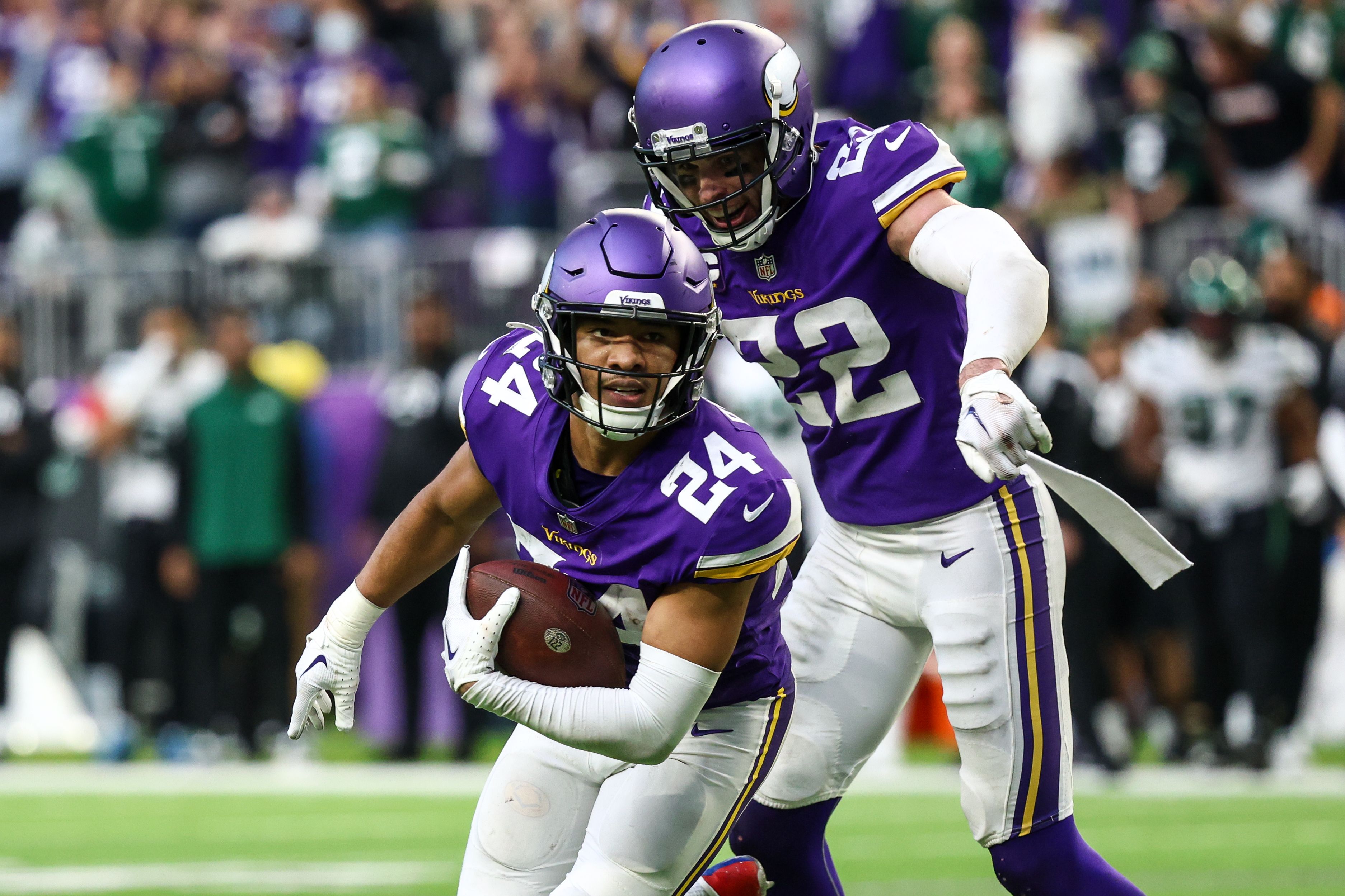 Bookend INTs from Harrison Smith, Camryn Bynum spur Vikings to win over Jets - Vimarsana News