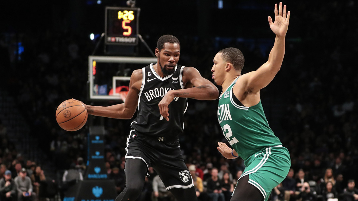 Kevin Durant and Grant Williams