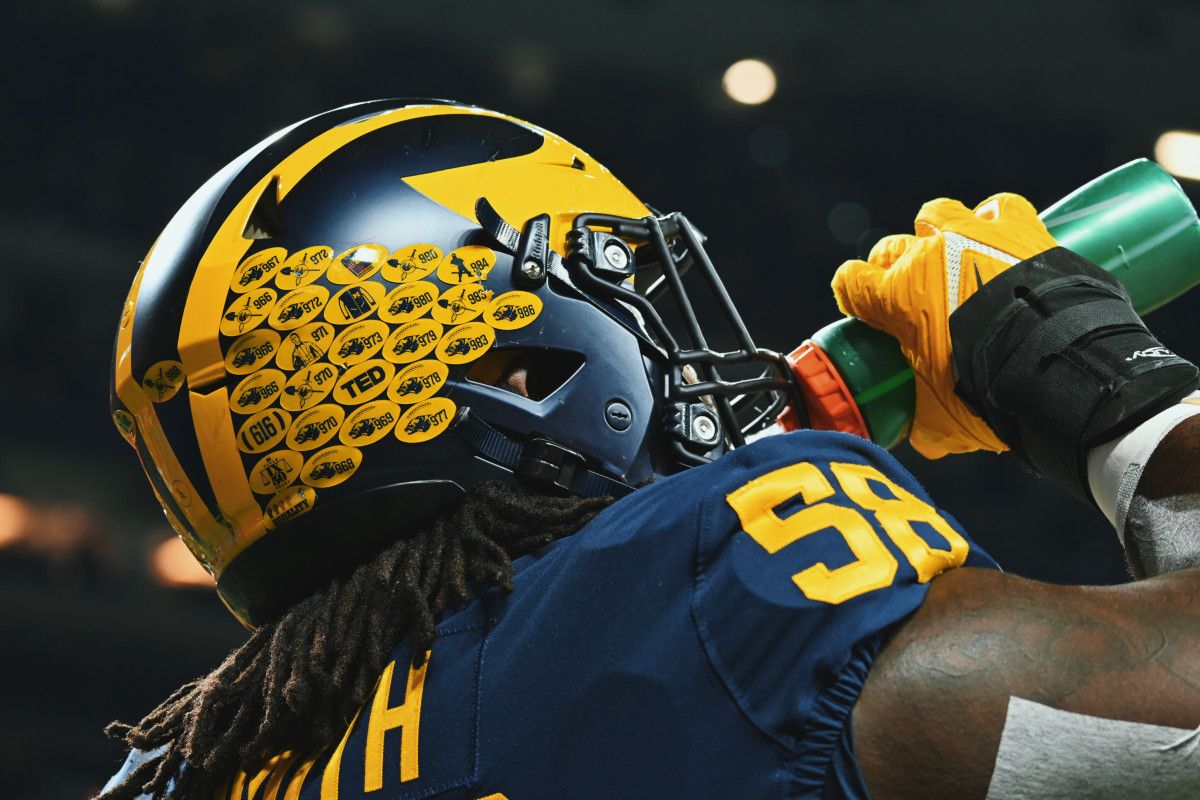 Michigan Captain Discusses Harbaugh's NFL Flirtation, It's Impact On Players - Vimarsana News
