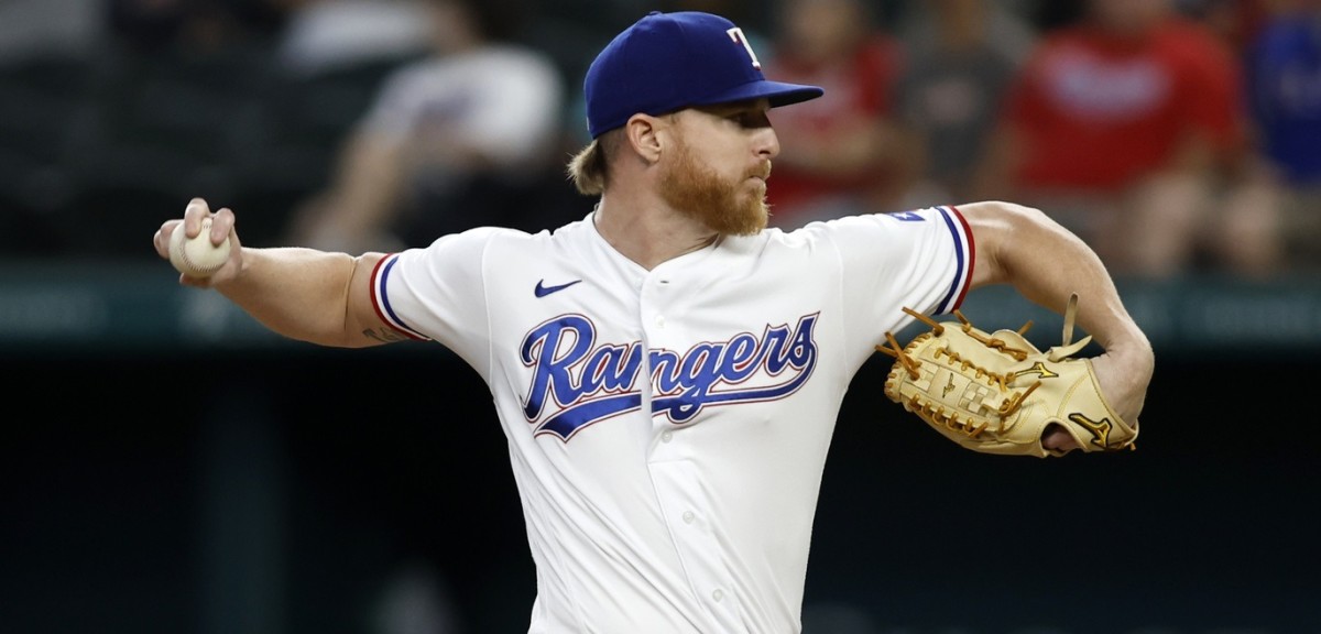Texas Rangers' 2023 Projected Pitching Rotation After Signing Andrew