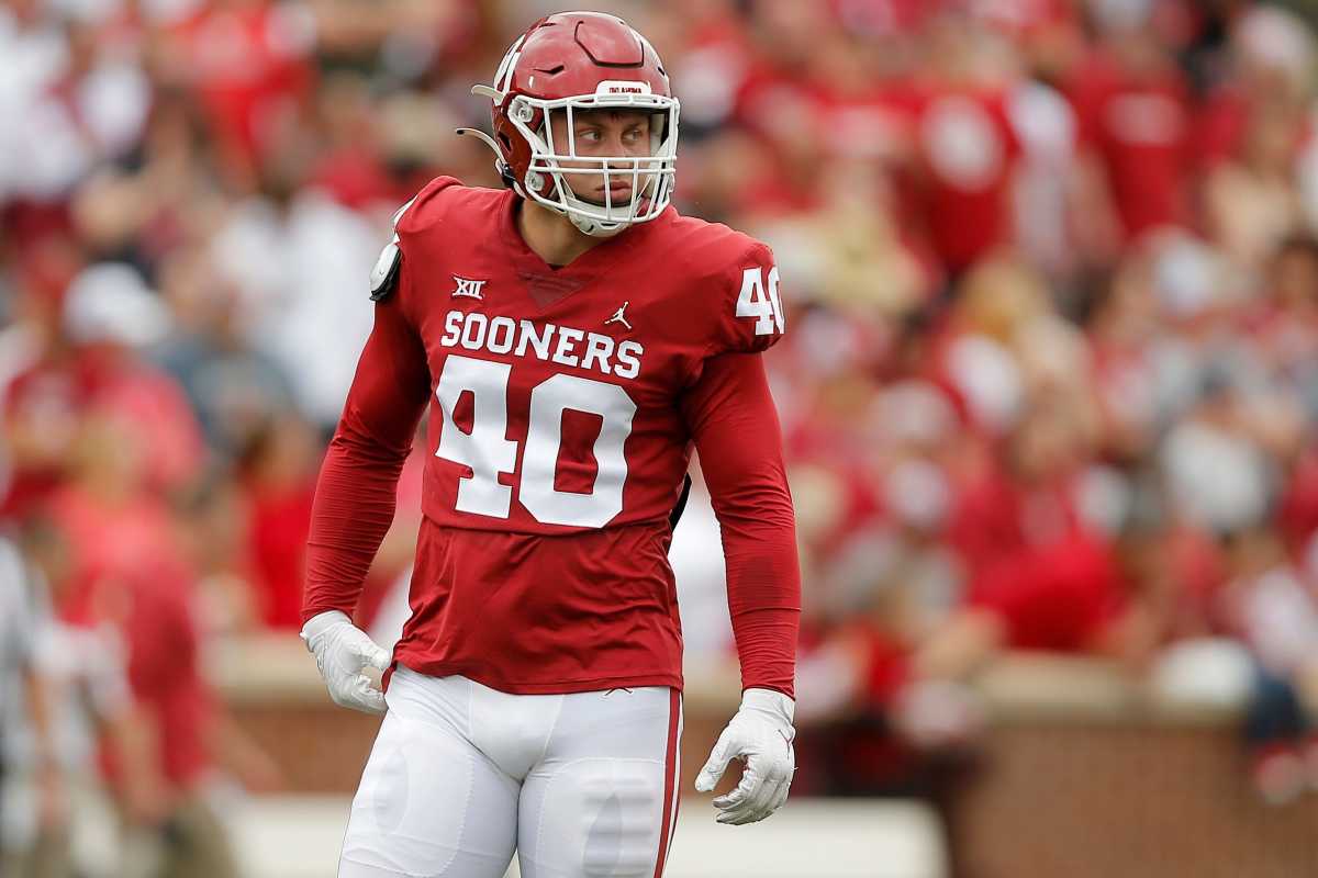 Oklahoma DE Ethan Downs Named Finalist for Wooden Citizenship Cup