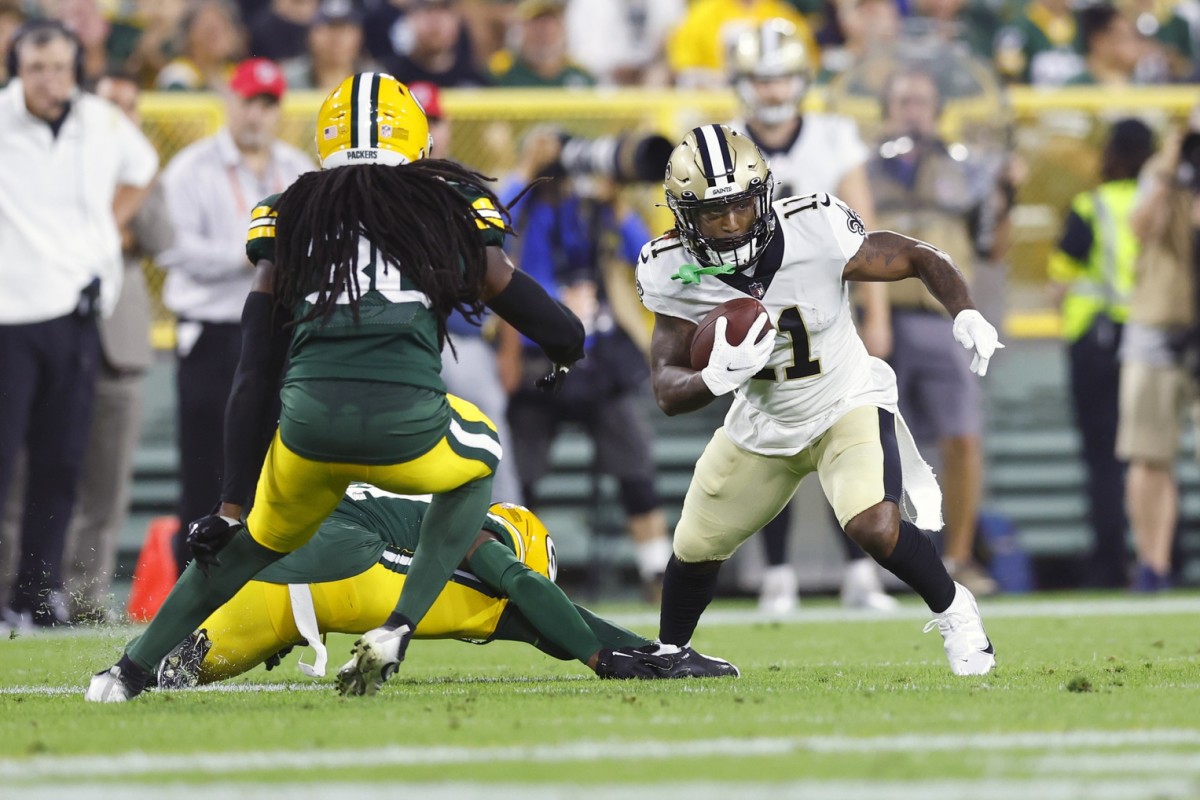 New Orleans Saints receiver Deonte Harty (11) rushes with the football during the second quarter against the Green Bay Packers. Mandatory Credit: Jeff Hanisch-USA TODAY Sports