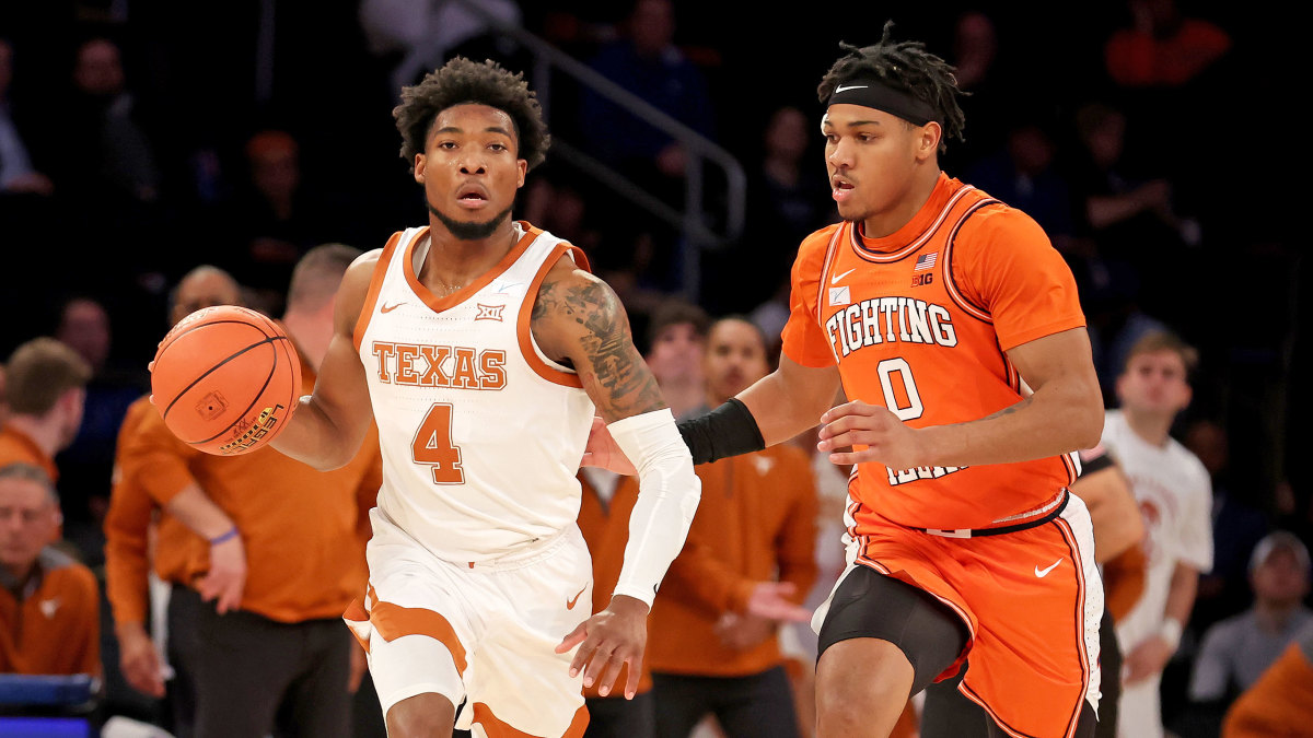 Texas’s Tyrese Hunter dribbles vs. Illinois