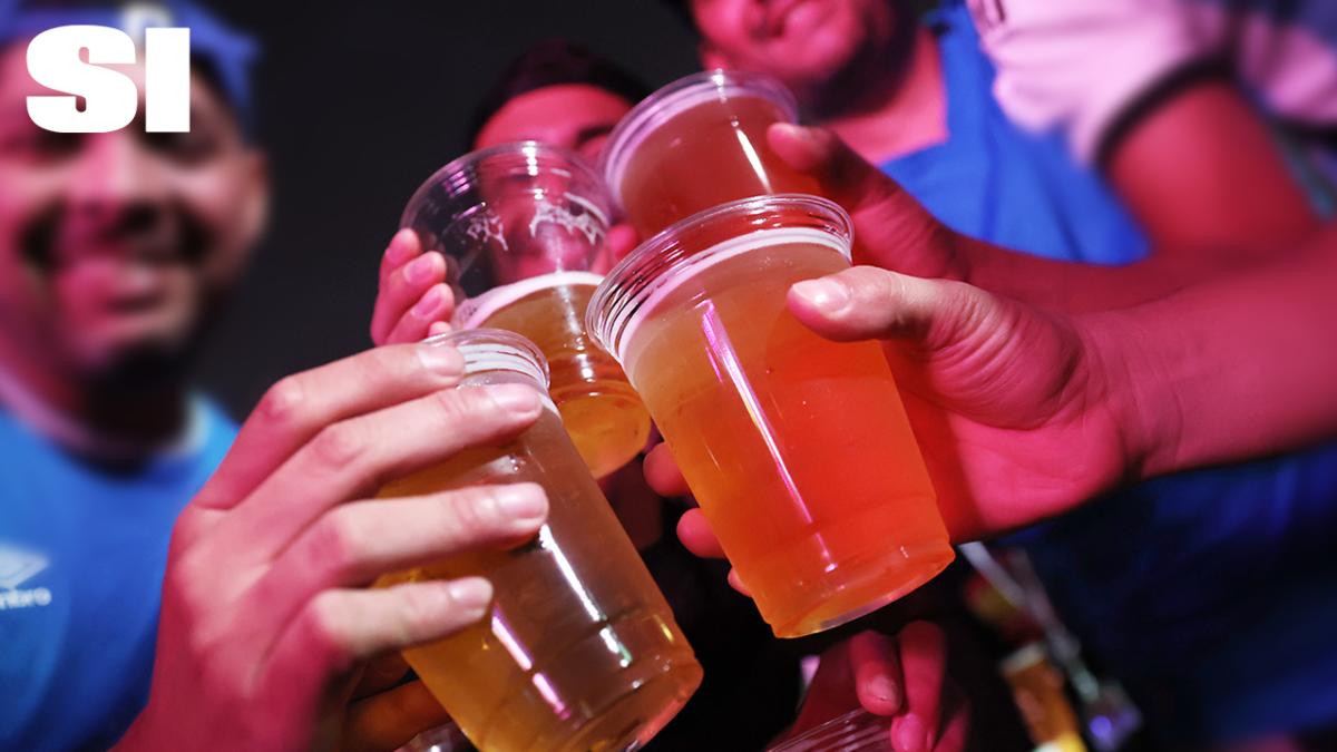 World Cup How One American Boldly Sidestepped Alcohol Policies in Qatar Sports Illustrated