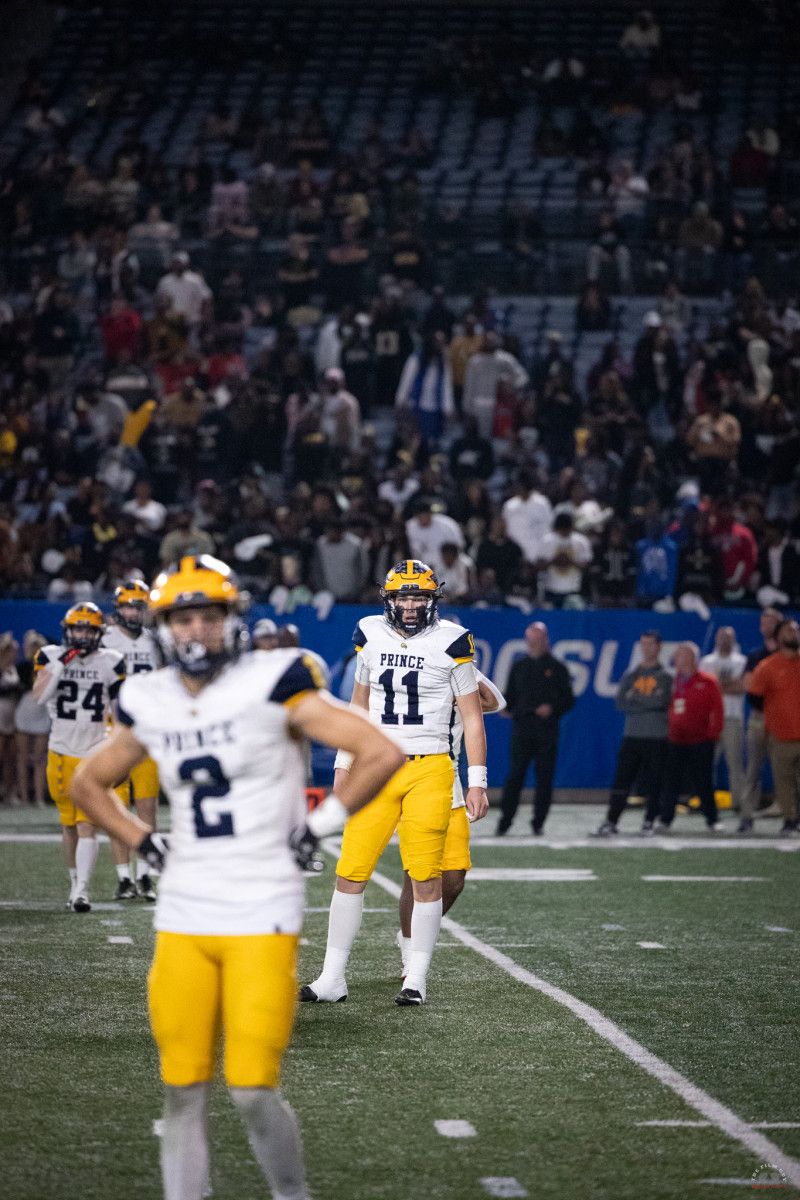 Prince Avenue QB, Aaron Philo