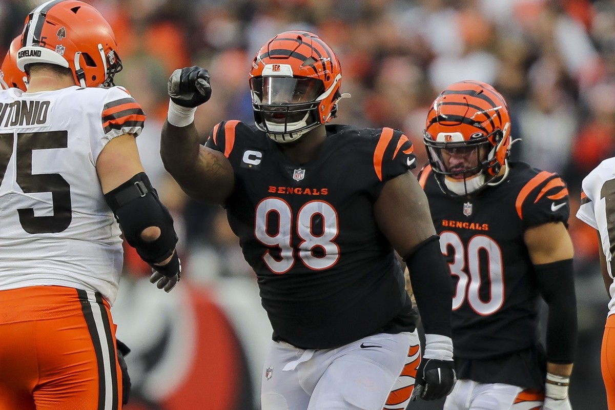 Dec 11, 2022; Cincinnati, Ohio, USA; Cincinnati Bengals defensive tackle DJ Reader (98) reacts after a play in the second half against the Cleveland Browns at Paycor Stadium. Mandatory Credit: Katie Stratman-USA TODAY Sports