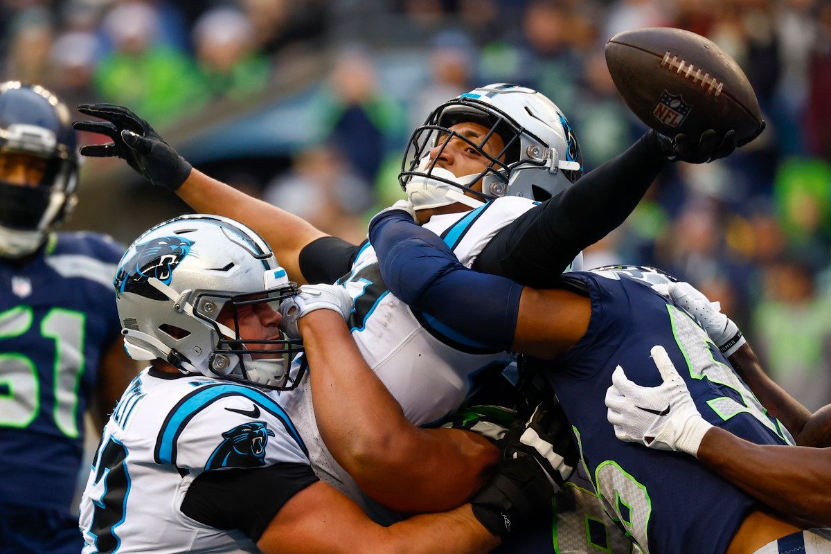 Seattle Seahawks Can't Overcome Early 17-Point Deficit, Suffer Devastating Loss to Carolina Panthers - Sports Illustrated Seattle Seahawks News, Analysis and More - Vimarsana News
