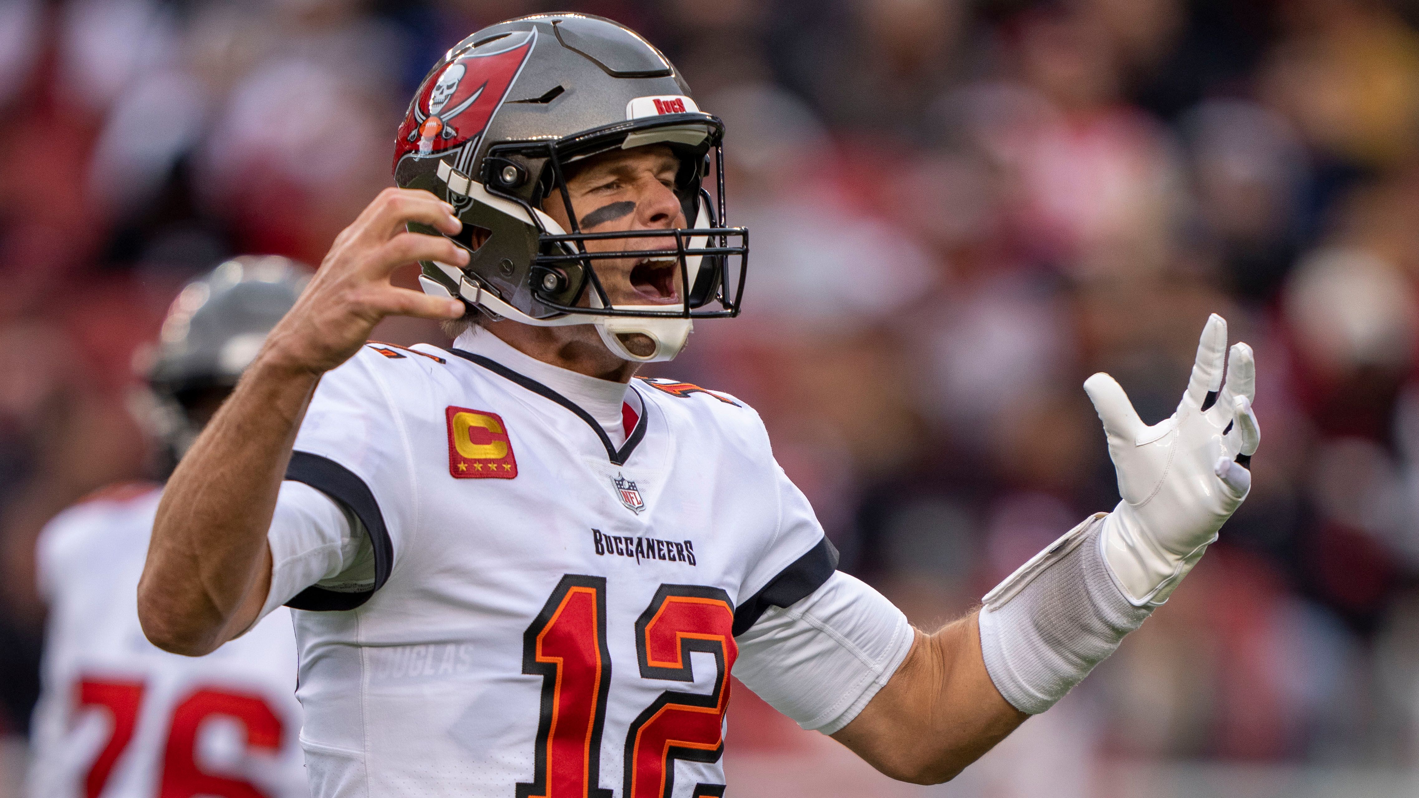 Tom Brady Explains Why He Didn't Shower After Buccaneers' Loss to 49ers - Vimarsana News