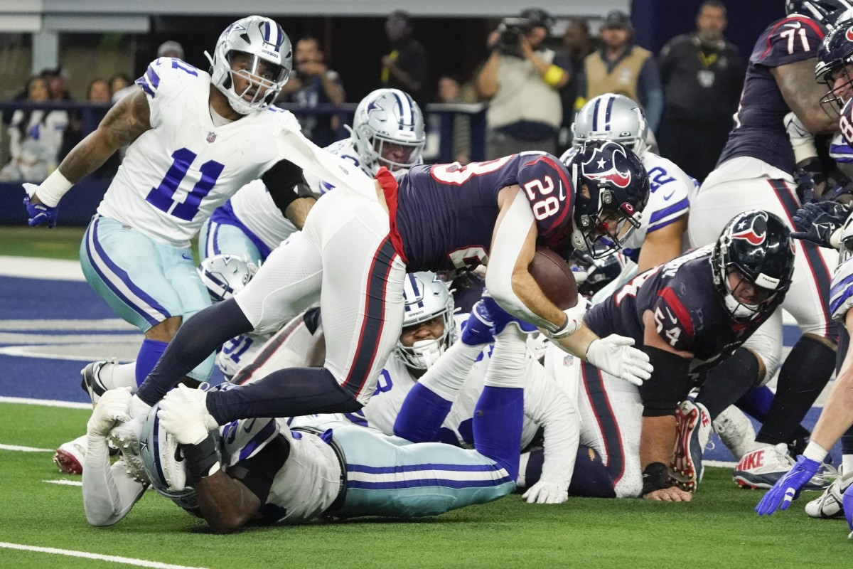 The Cowboys' goal-line stand in the fourth quarter helped ignite a 98-yard drive to beat the Texans in Week 14.